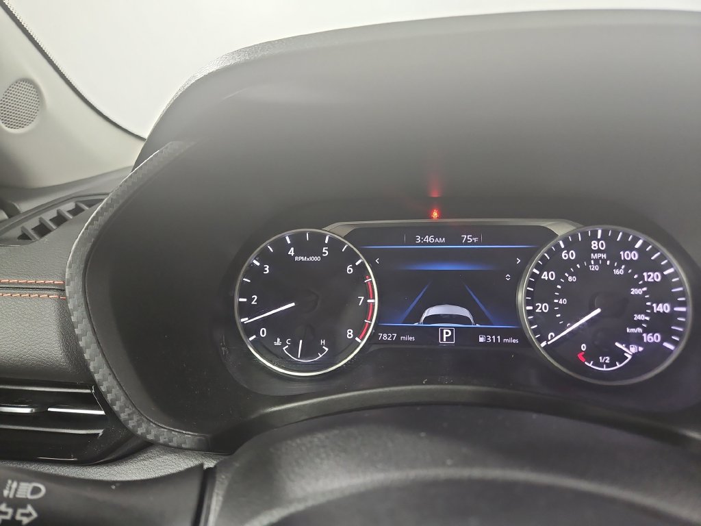 Certified 2025 Nissan Sentra SR w/ SR Premium Package FWD image 16