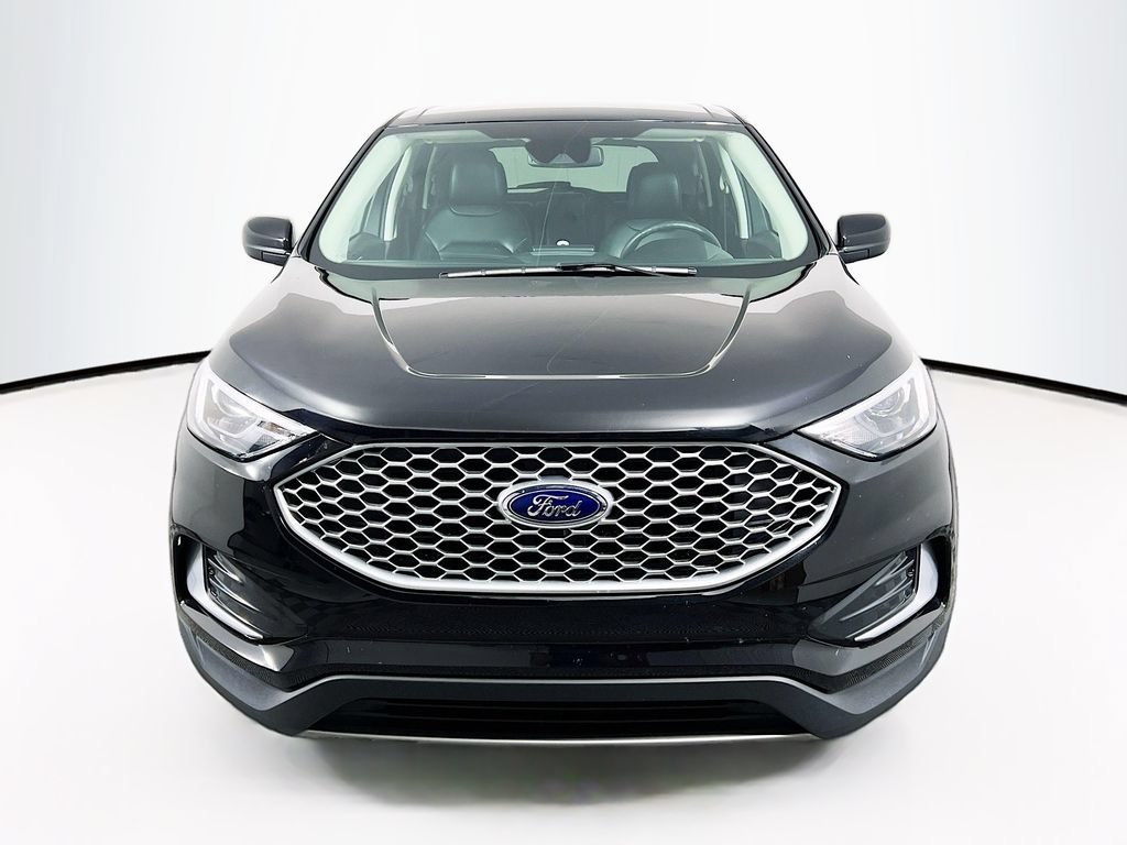 Used 2024 Ford Edge SEL AWD/4WD image 2