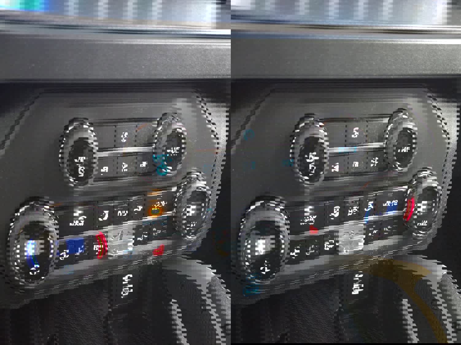 New 2025 Ford Bronco Badlands image 39