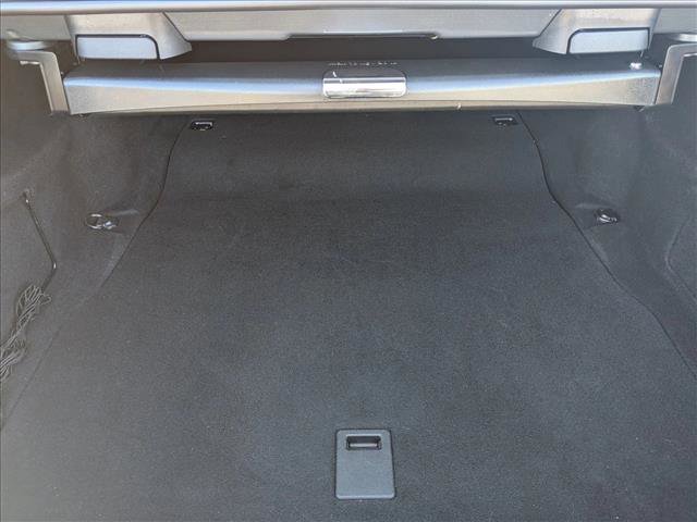 Used 2016 Mercedes-Benz E 350 Sedan image 6