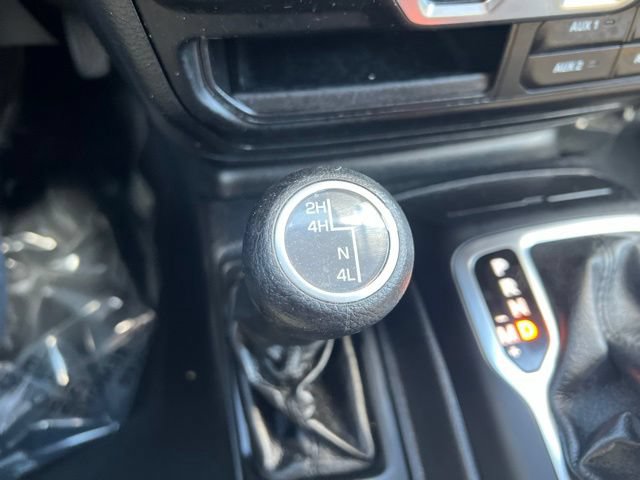 Used 2021 Jeep Wrangler Unlimited Sport AWD/4WD image 11
