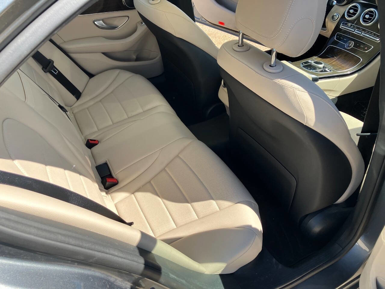 Used 2018 Mercedes-Benz C 300 Sedan image 14