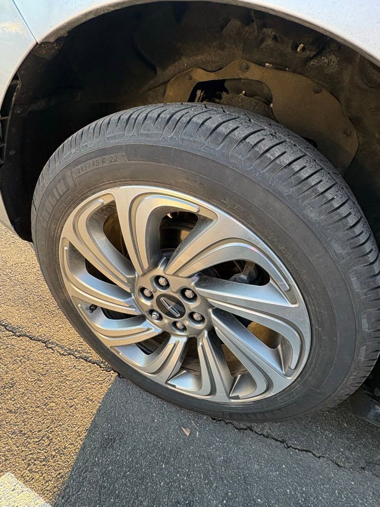 Used 2022 Lincoln Navigator Reserve image 26