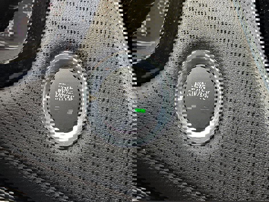 New 2026 Cadillac XT5 Premium Luxury w/ LPO, ONYX Package image 18