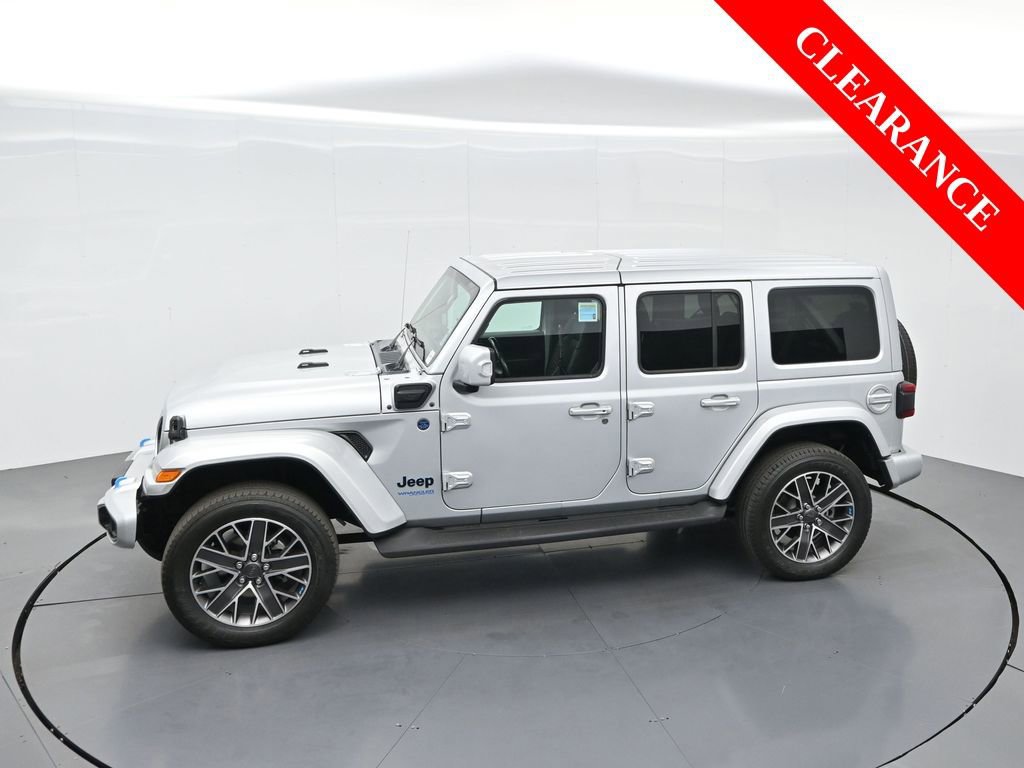 Used 2022 Jeep Wrangler Unlimited Sahara image 63