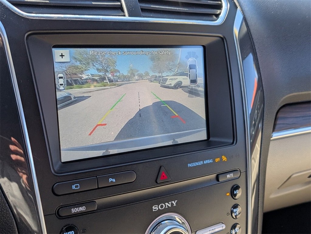 Used 2019 Ford Explorer Limited w/ Class III Trailer Tow Package image 21