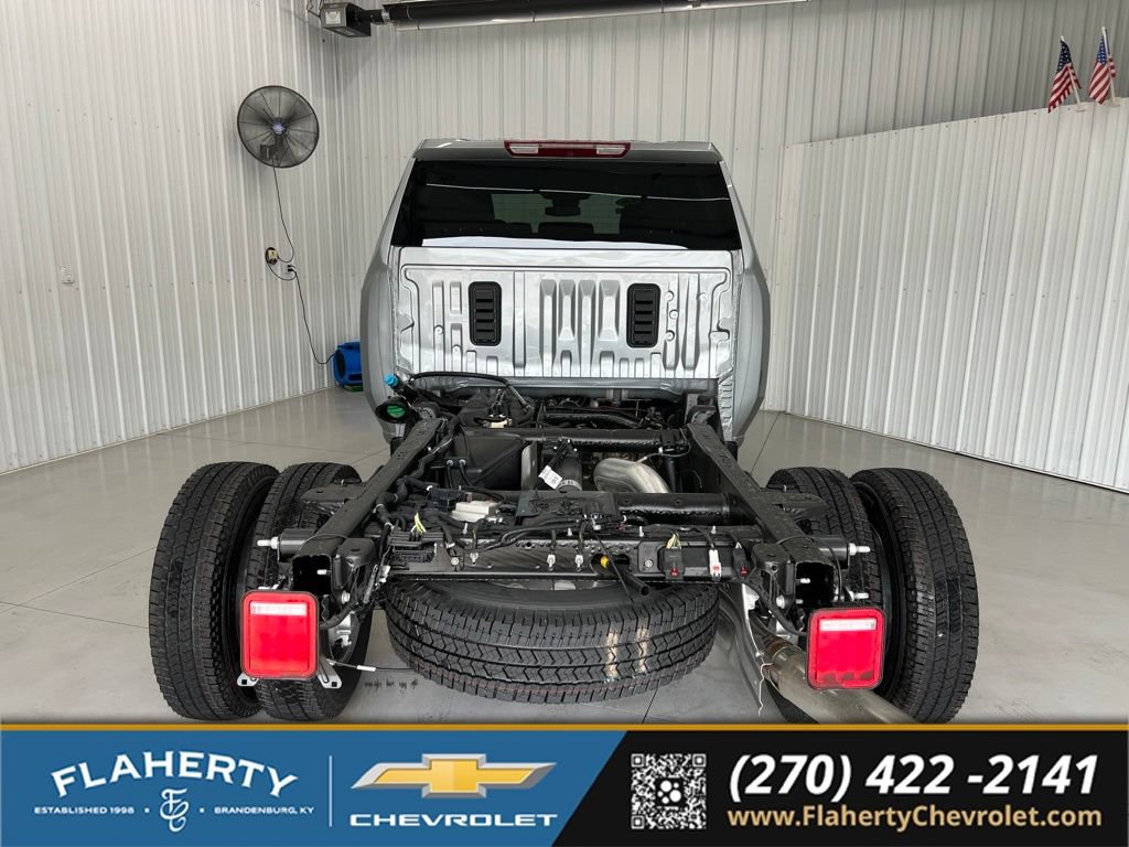 New 2026 Chevrolet Silverado 3500 LT w/ Convenience Package AWD/4WD image 4
