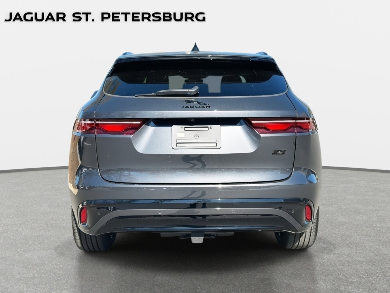 New 2026 Jaguar F-PACE R-Dynamic S AWD/4WD image 3