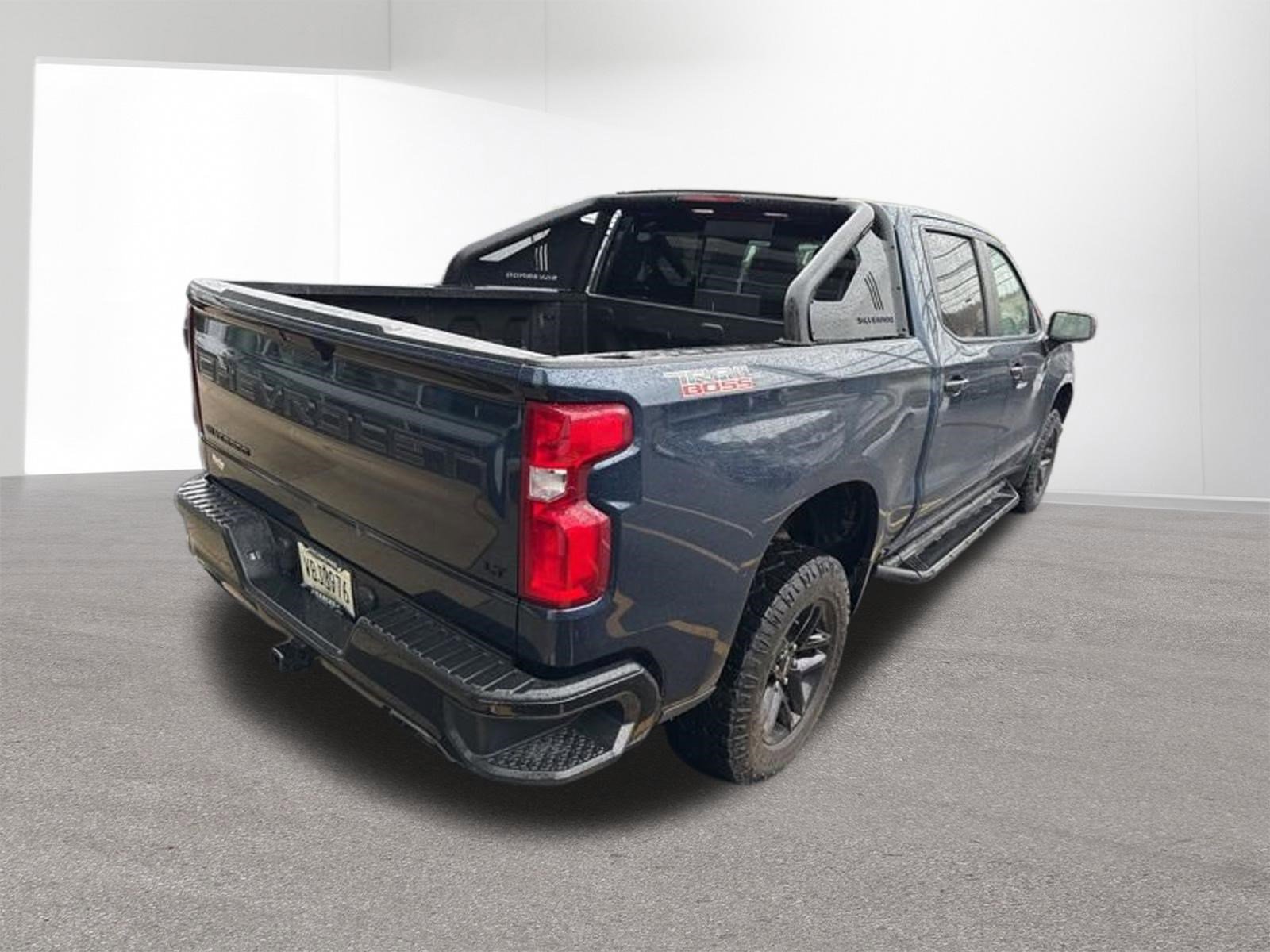 Used 2021 Chevrolet Silverado 1500 LT Trail Boss AWD/4WD image 8