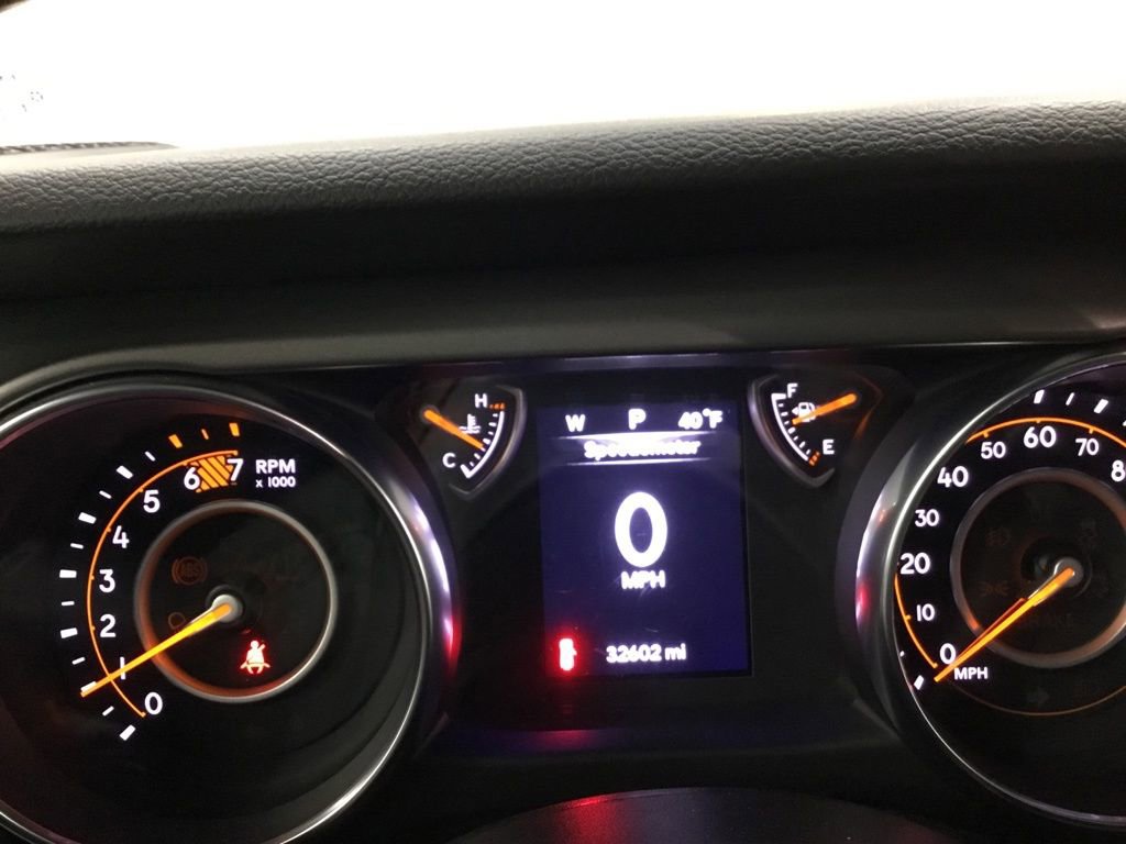 Used 2021 Jeep Wrangler Unlimited Sport image 31