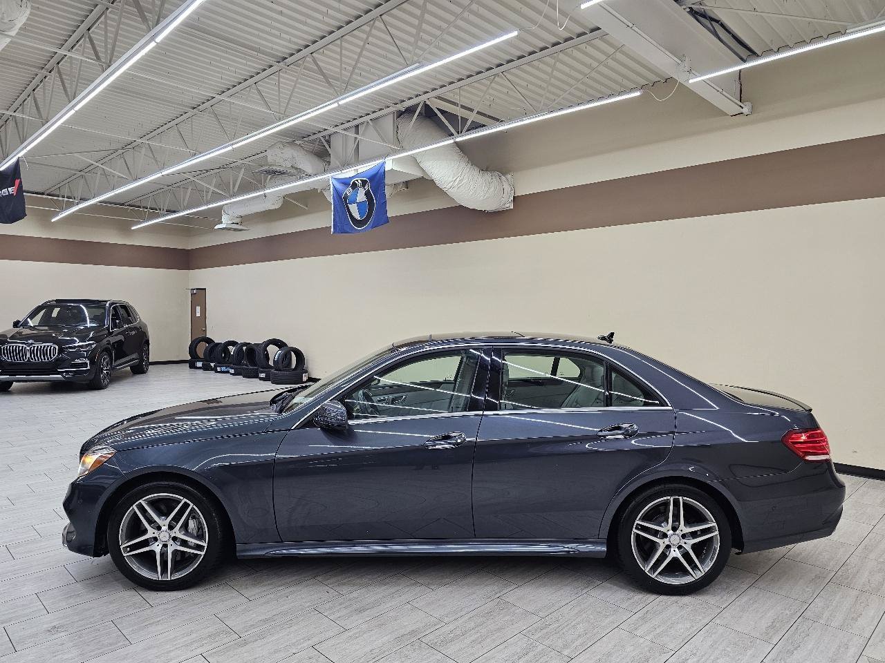 Used 2014 Mercedes-Benz E 550 4MATIC Sedan image 9