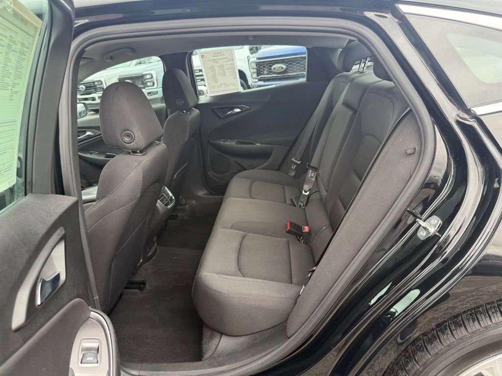 Used 2023 Chevrolet Malibu LT image 9