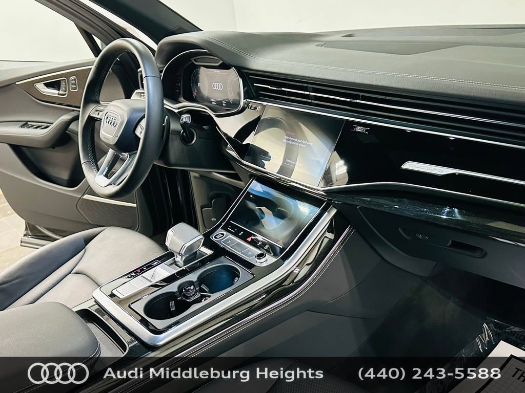 Certified 2025 Audi Q7 3.0T Premium Plus w/ Premium Plus Package AWD/4WD image 10