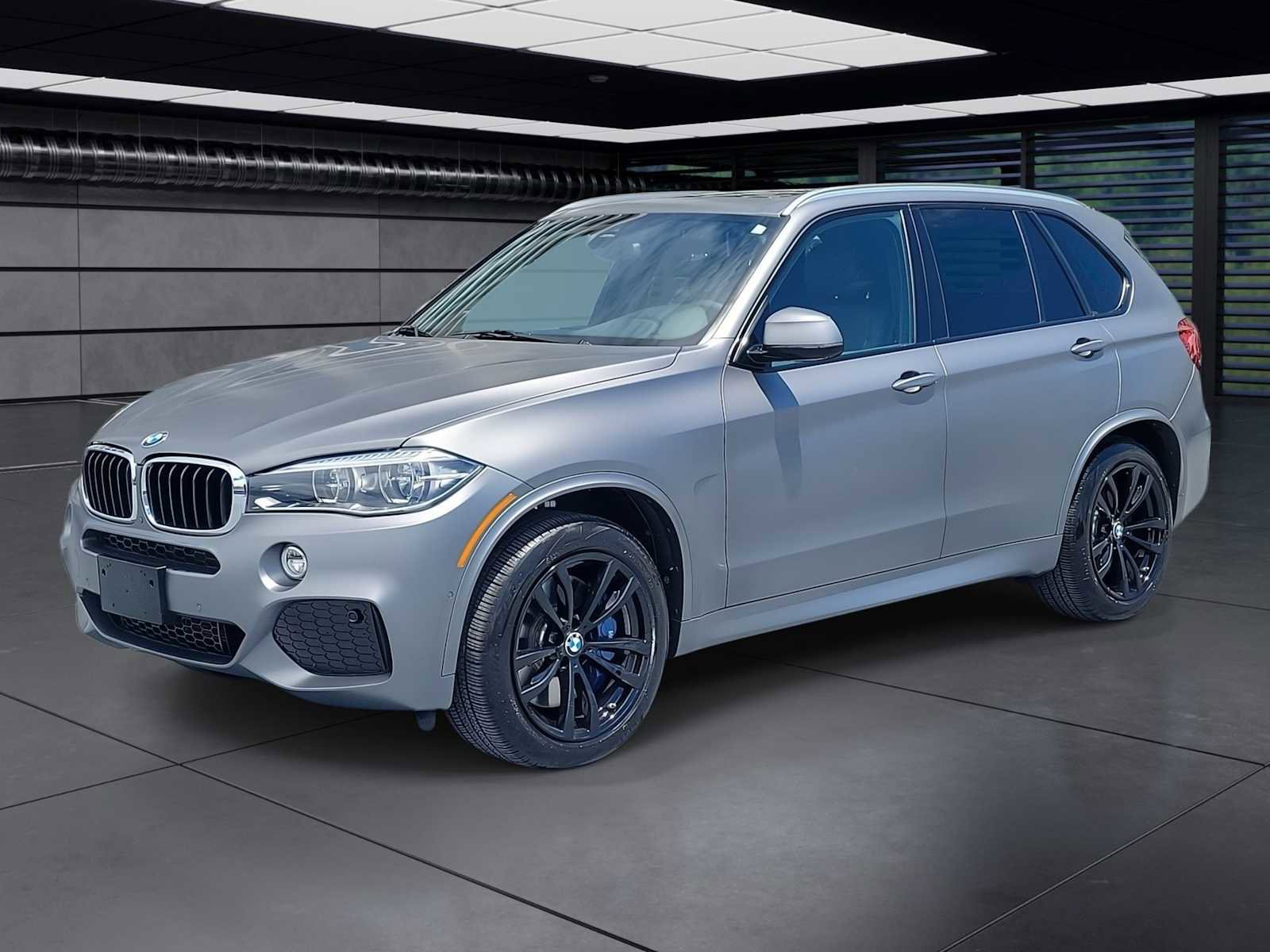 Used 2018 BMW X5 xDrive50i AWD/4WD image 1