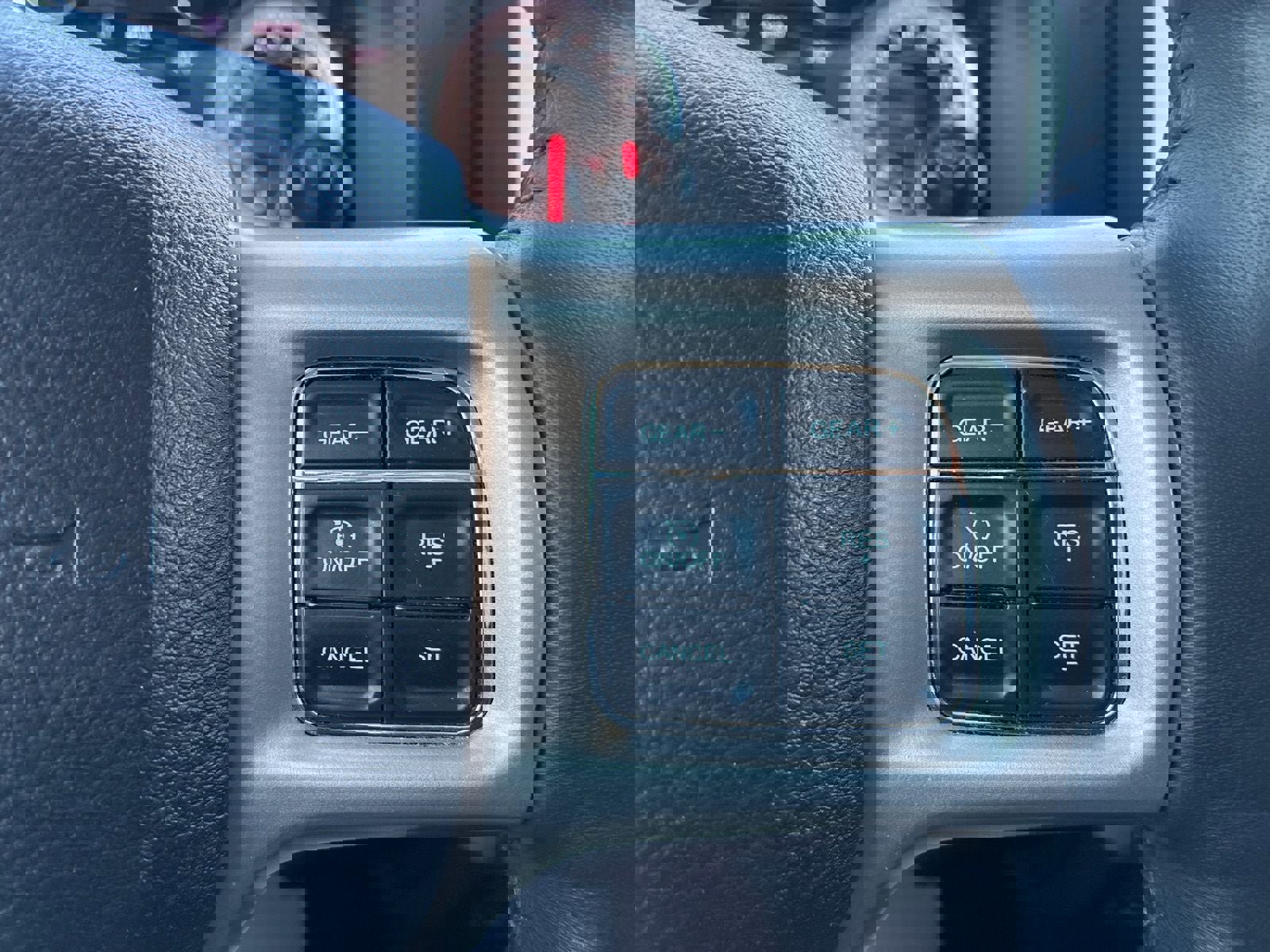 Used 2017 RAM 1500 Laramie w/ Convenience Group image 26