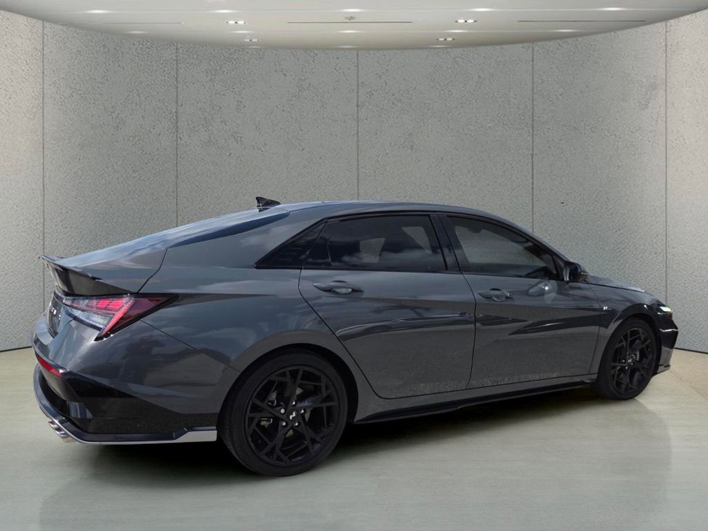Used 2024 Hyundai Elantra N Line FWD image 3
