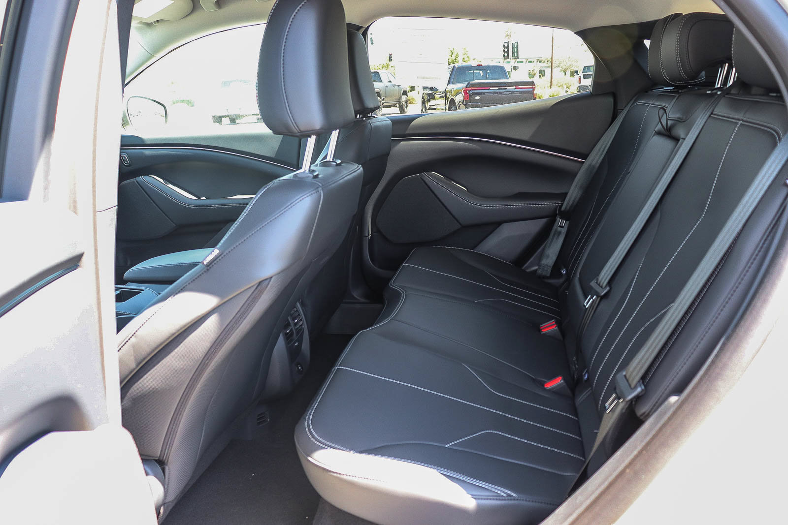 New 2026 Ford Mustang Mach-E Select RWD image 18