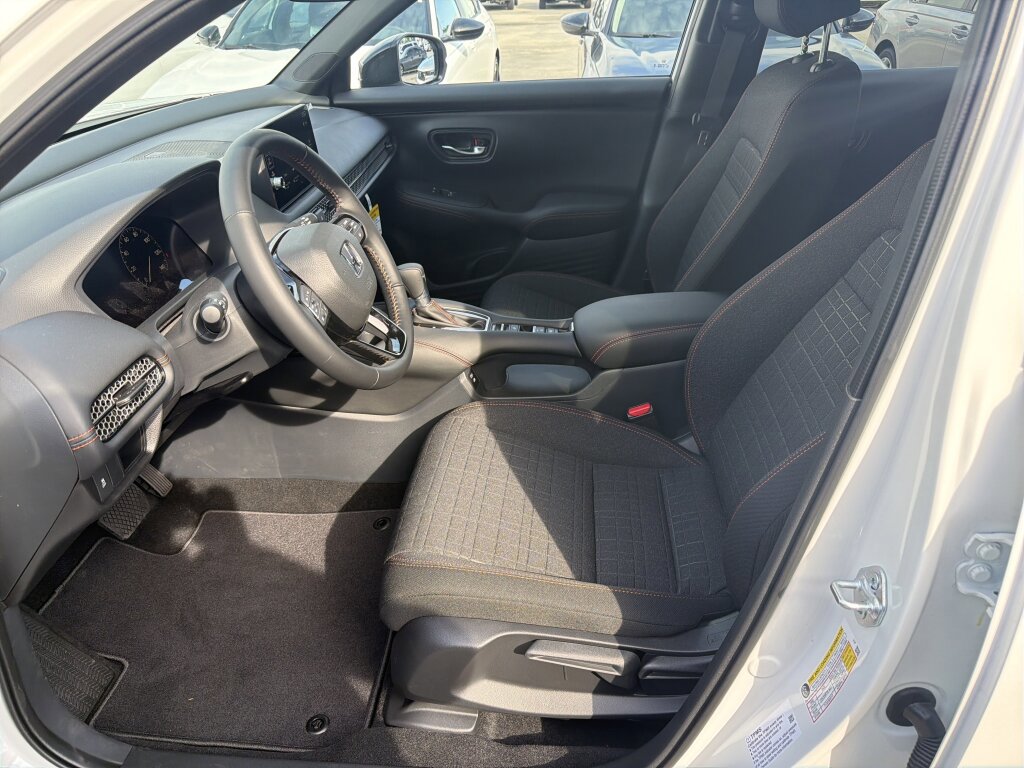 New 2026 Honda HR-V Sport image 12