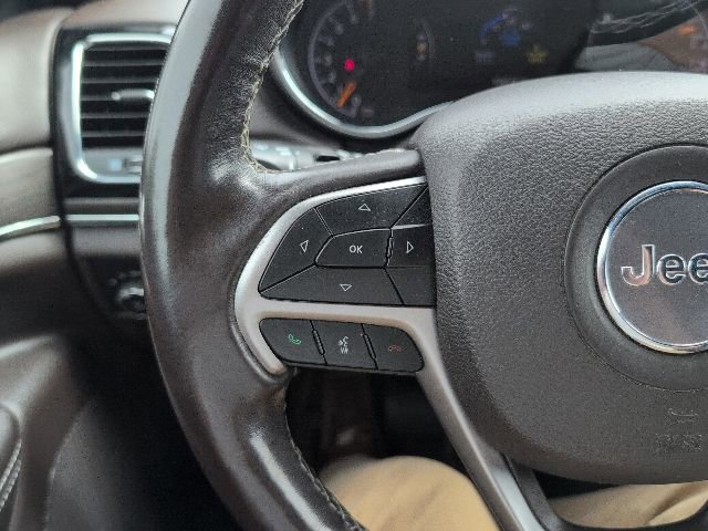 Used 2019 Jeep Grand Cherokee Overland AWD/4WD image 18