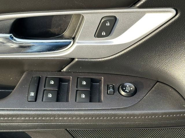 Used 2017 GMC Terrain SLE FWD image 22