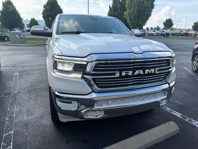 Used 2019 RAM 1500 Laramie AWD/4WD image 7