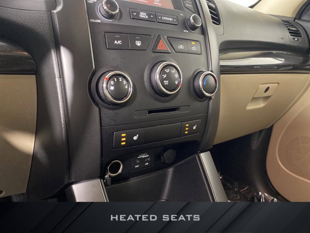 Used 2013 Kia Sorento LX w/ Convenience Pkg FWD image 6