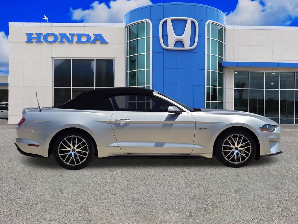 Used 2019 Ford Mustang GT Premium RWD image 2