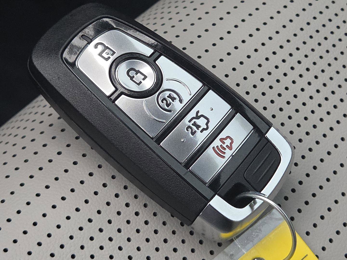 Used 2025 Ford Mustang GT Premium RWD image 25