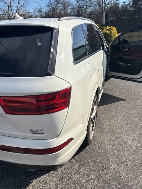 Used 2017 Audi Q7 3.0T Prestige w/ Prestige Package image 18