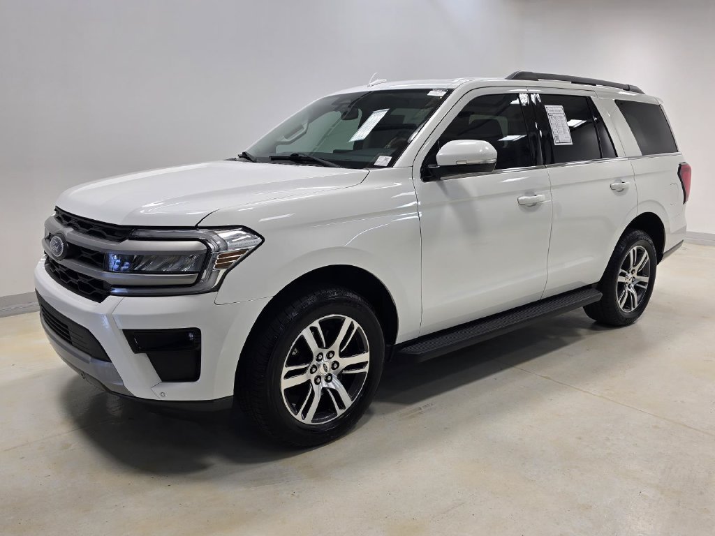 Used 2024 Ford Expedition XLT AWD/4WD image 43