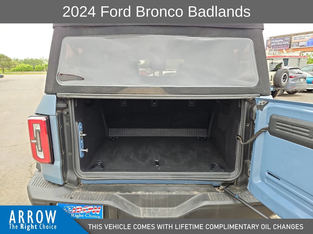 Used 2024 Ford Bronco Badlands AWD/4WD image 18