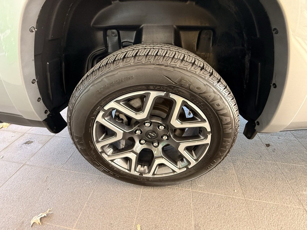 Certified 2025 RAM 1500 Laramie image 48