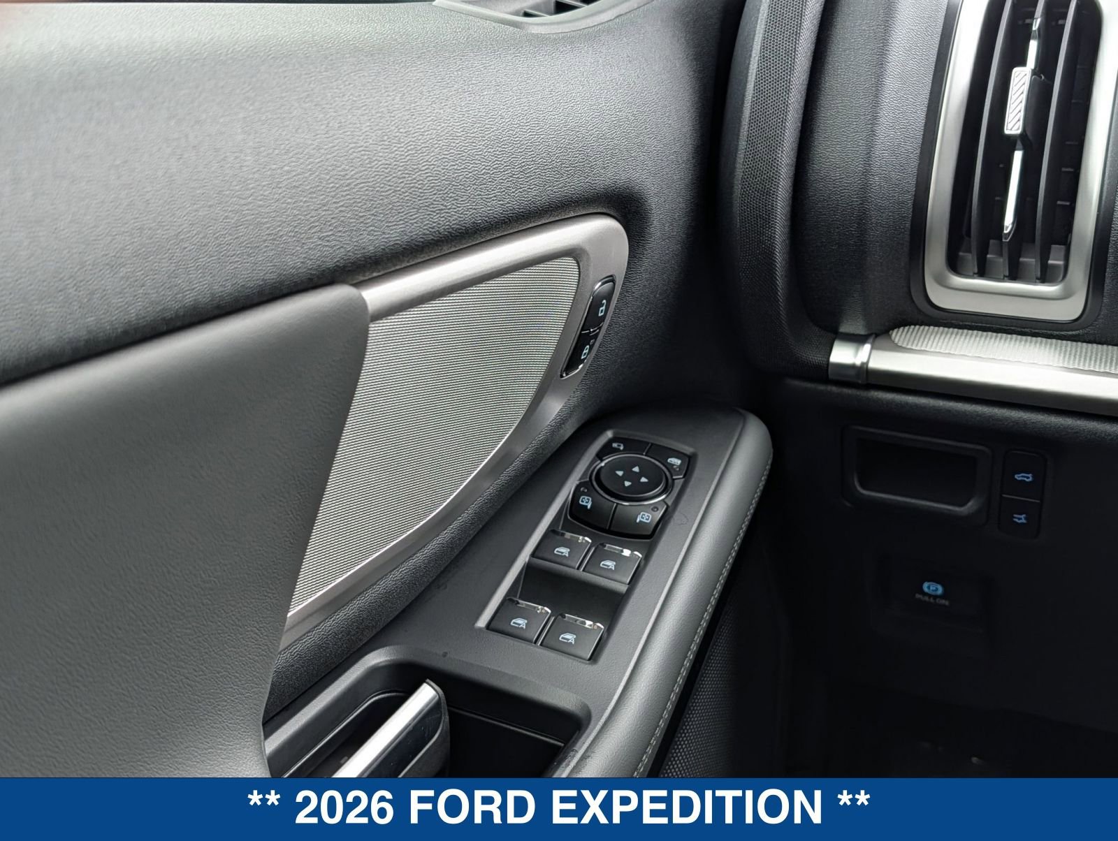 New 2026 Ford Expedition Active RWD image 28
