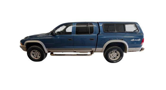 Used 2004 Dodge Dakota SLT w/ PWR Convenience Group AWD/4WD image 2
