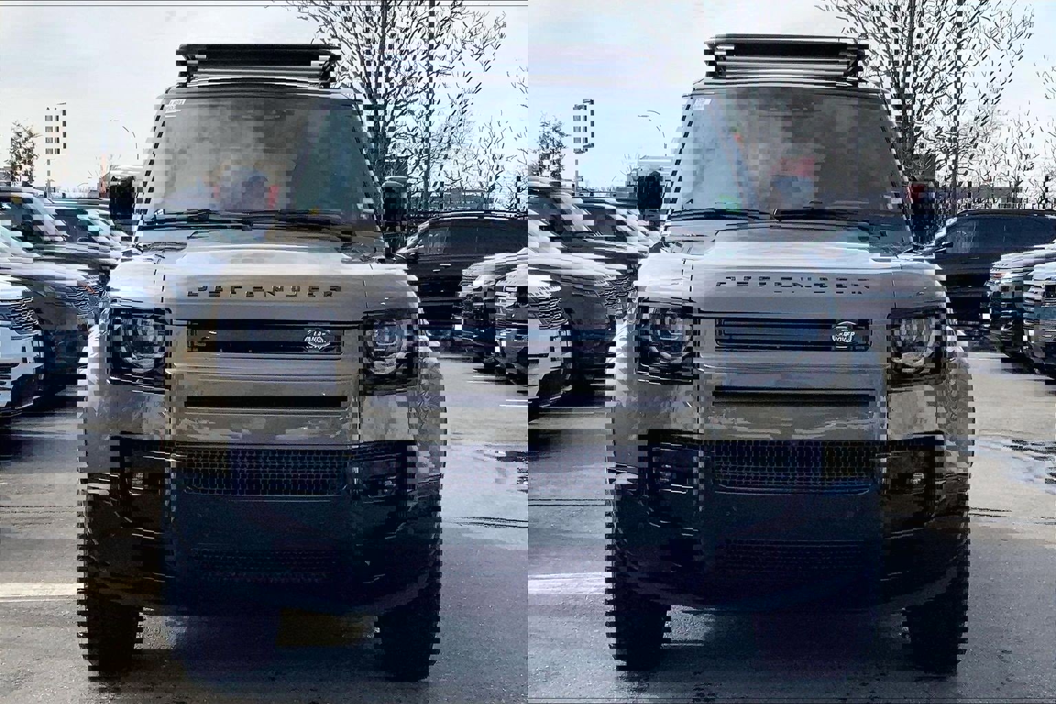 New 2026 Land Rover Defender 110 X-Dynamic SE image 3