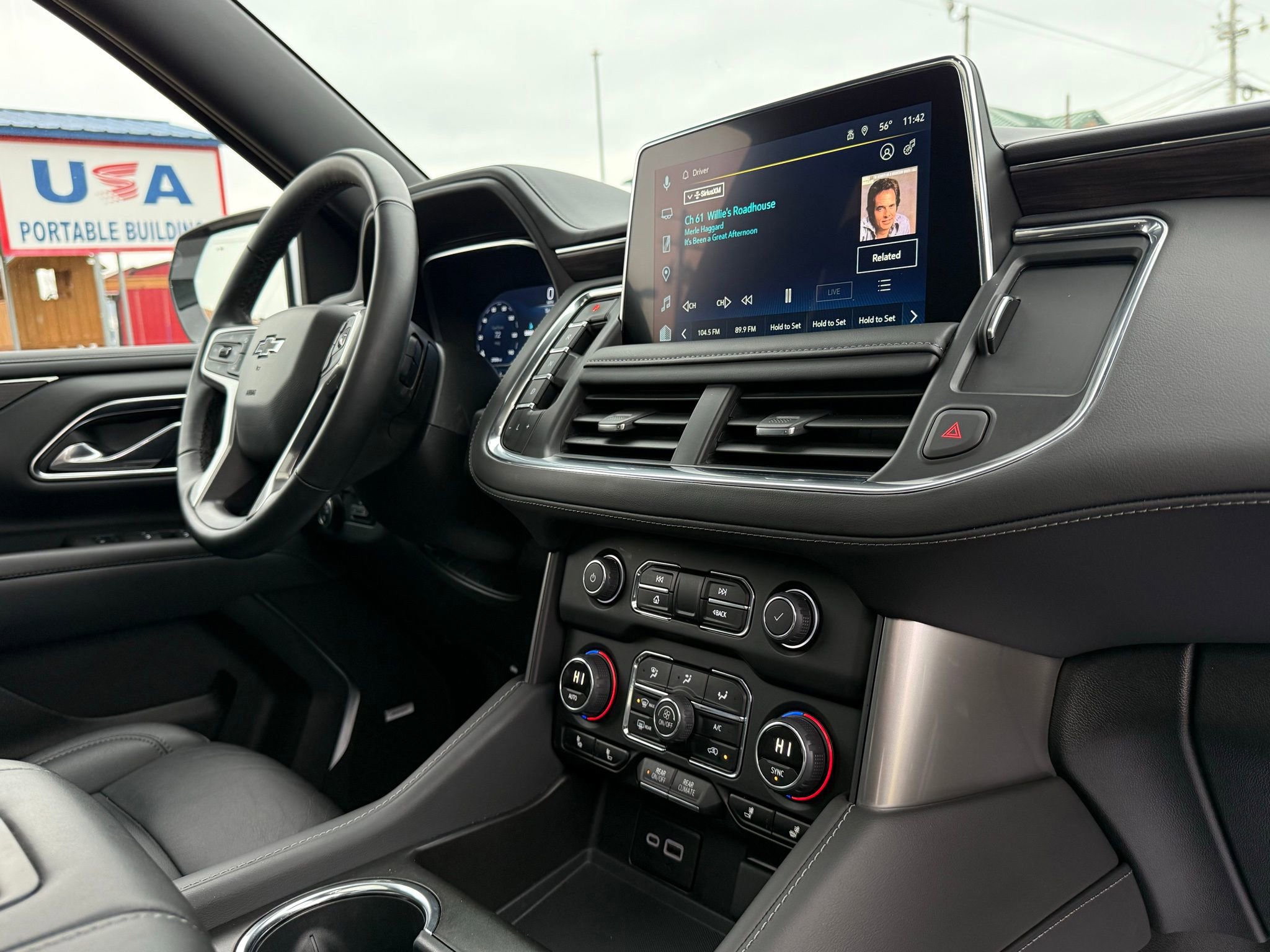 Used 2023 Chevrolet Tahoe Z71 image 29