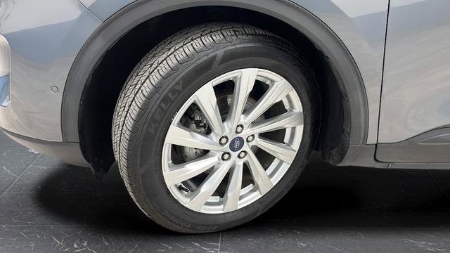 Used 2021 Ford Escape Titanium w/ Titanium Elite Package image 29