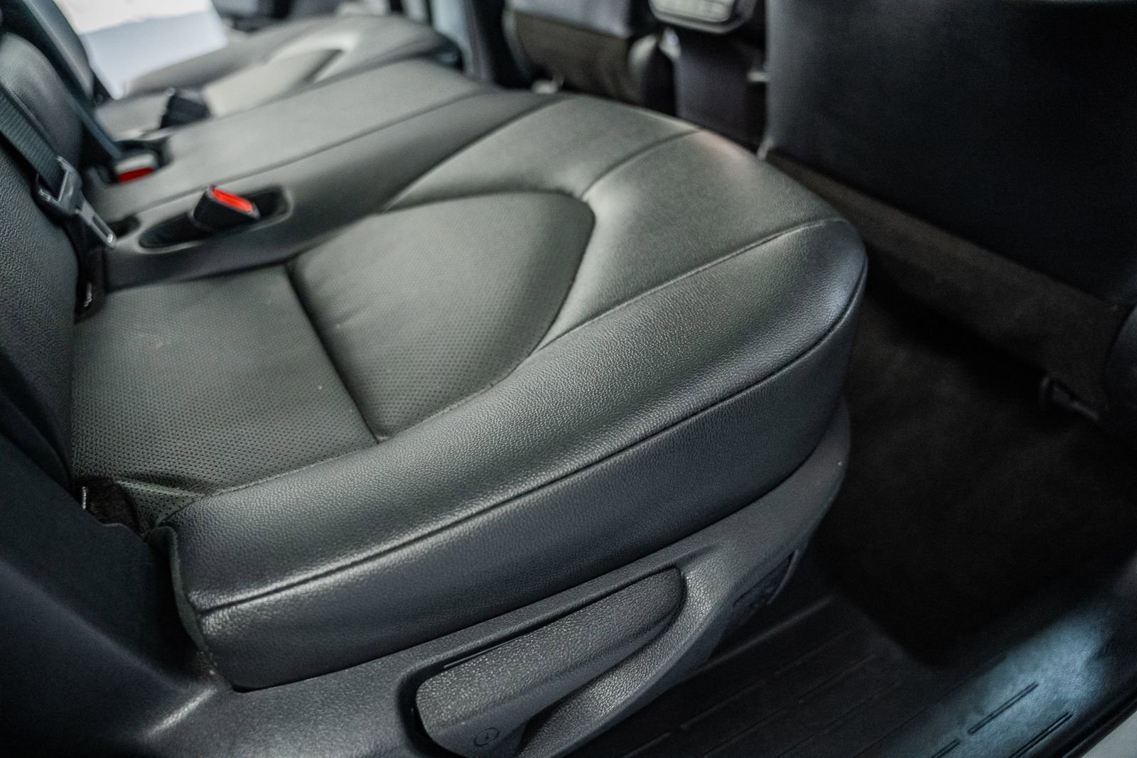 Used 2024 Toyota Grand Highlander XLE image 36