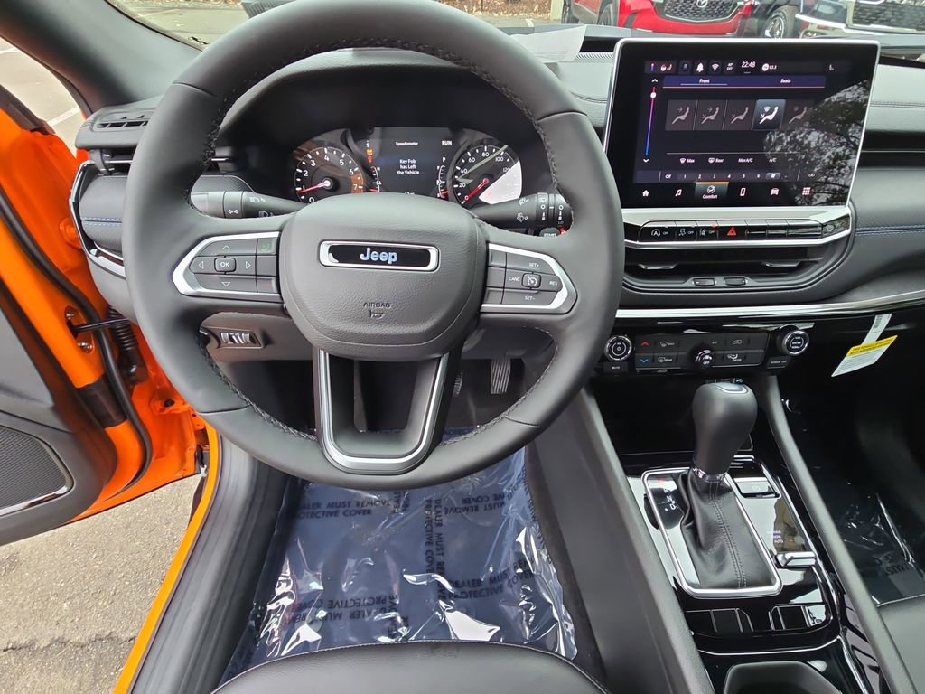 New 2026 Jeep Compass Latitude AWD/4WD image 16
