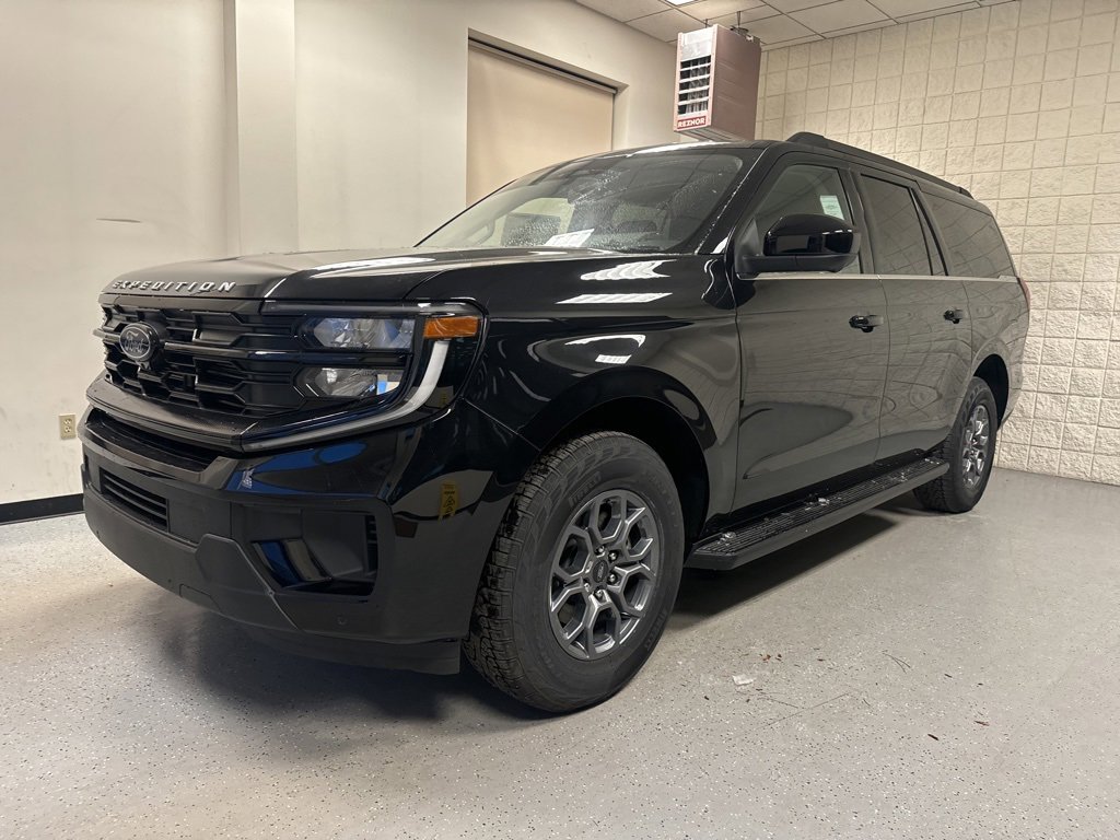 New 2025 Ford Expedition Max Active image 12