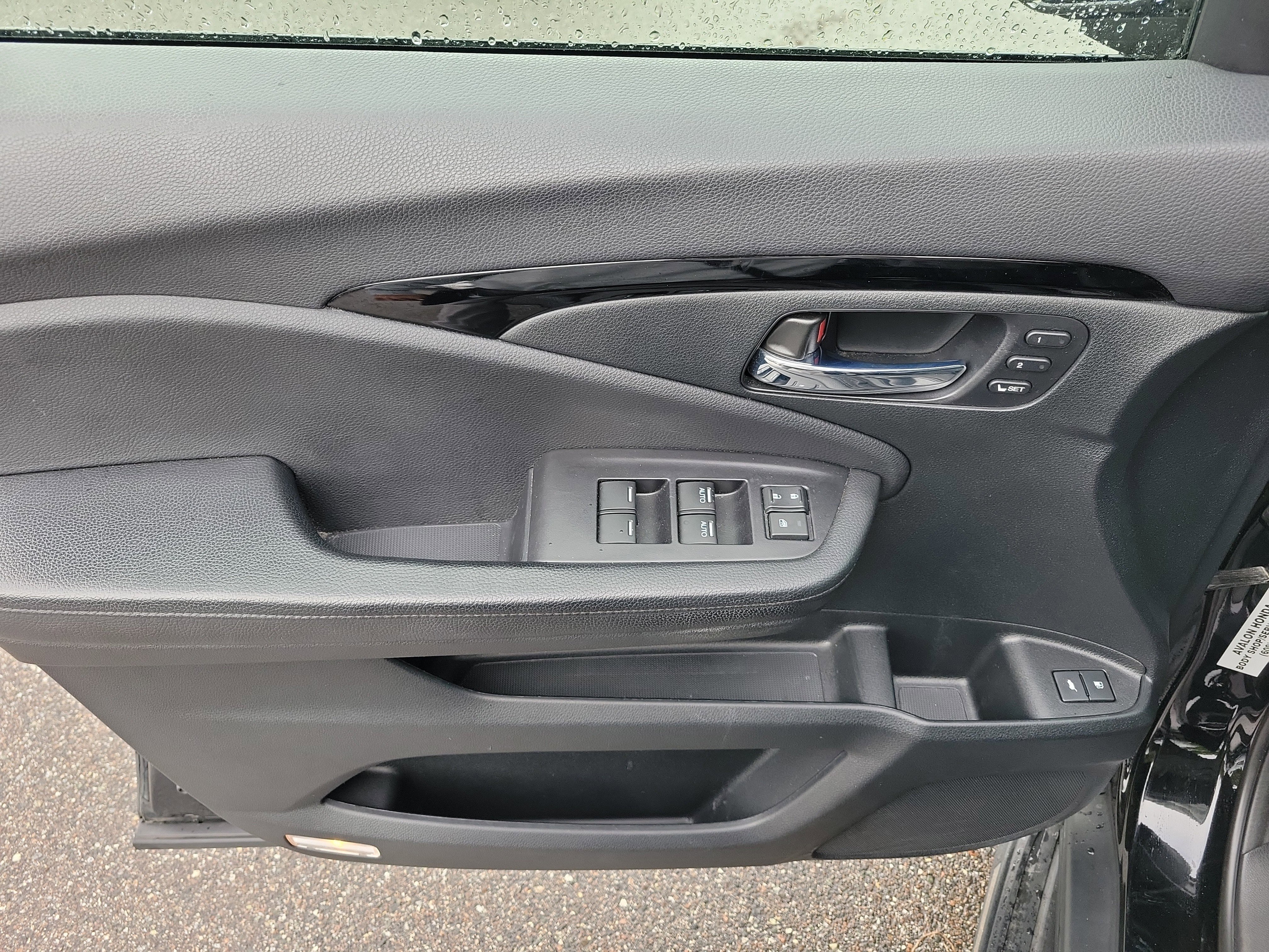 Used 2019 Honda Pilot Touring image 21