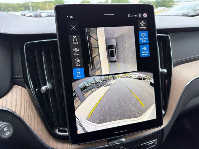 New 2027 Volvo XC60 B5 Ultra AWD/4WD image 18
