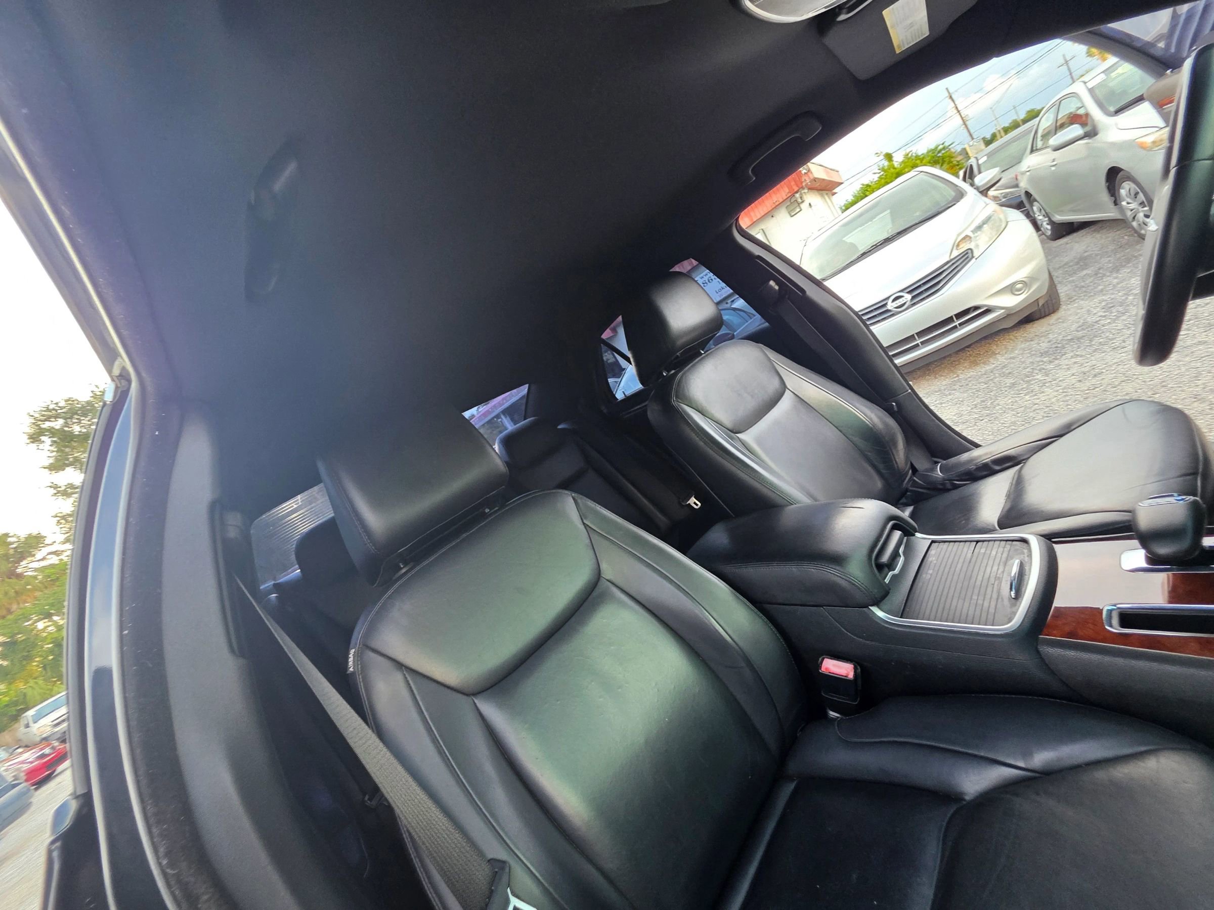 Used 2013 Chrysler 300 image 20