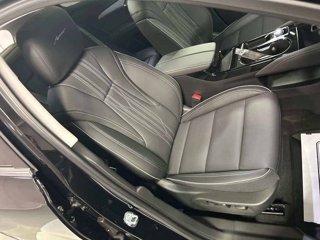 New 2026 Buick Envision Avenir AWD/4WD image 24