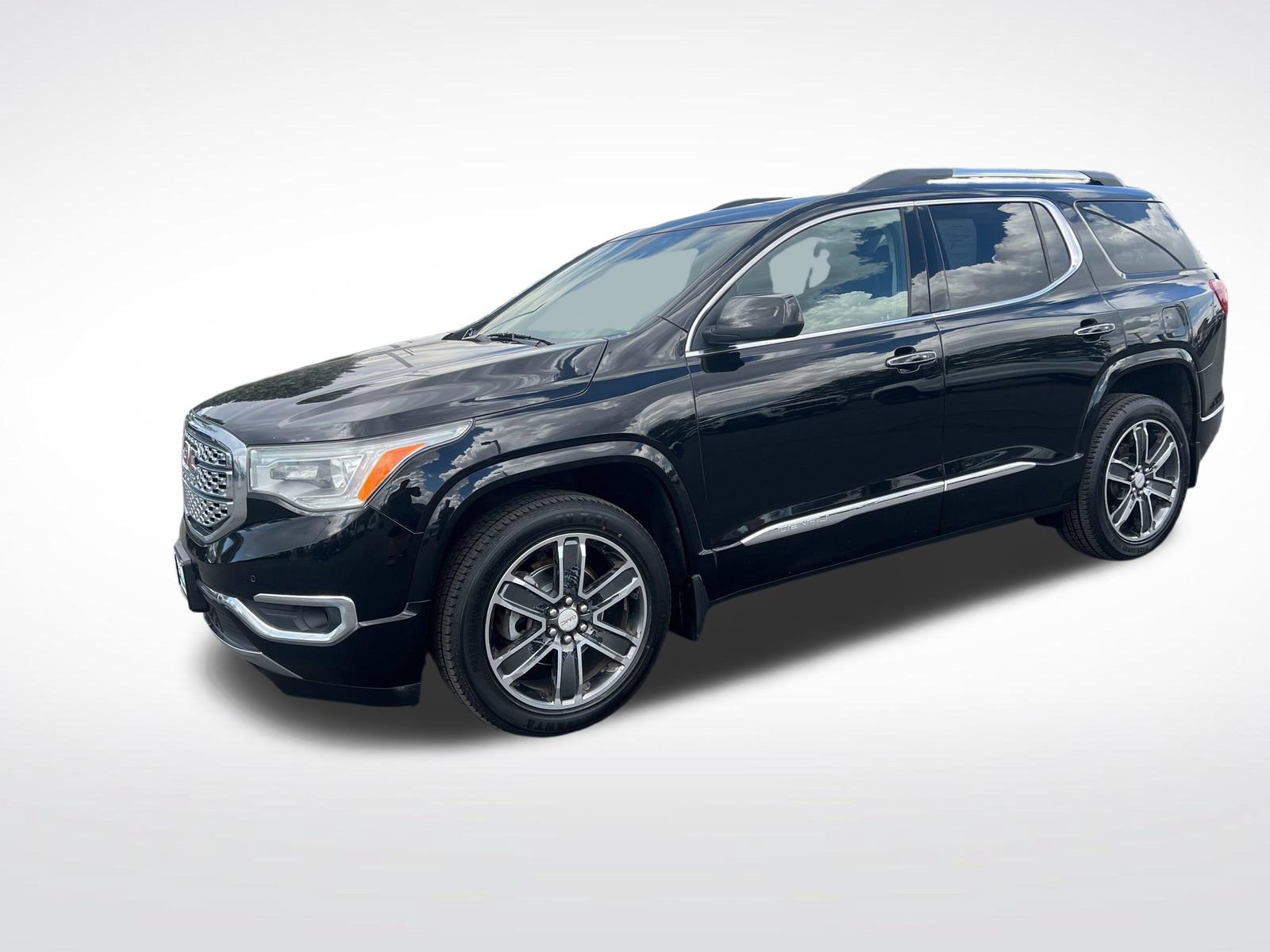 Used 2017 GMC Acadia Denali w/ Technology Package AWD/4WD image 7