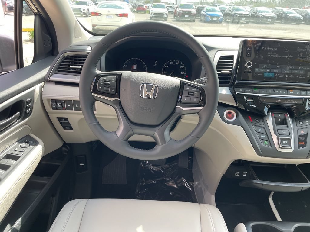 New 2026 Honda Odyssey EX-L image 13