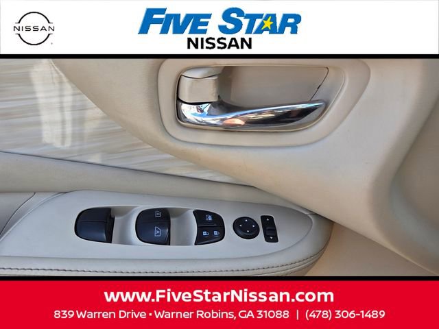 Used 2018 Nissan Murano SV w/ Premium Package FWD image 31