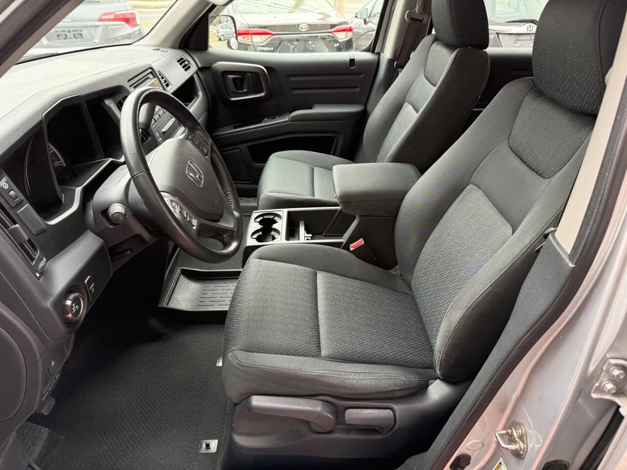 Used 2014 Honda Ridgeline Sport image 31