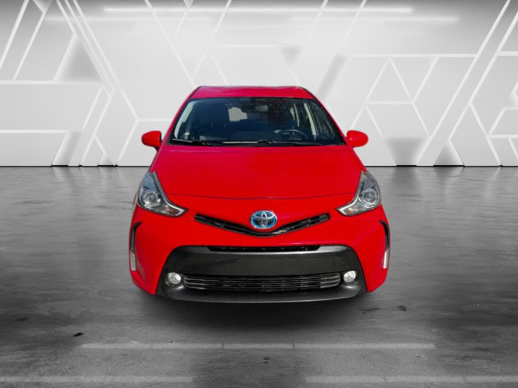 Used 2015 Toyota Prius V Five image 2