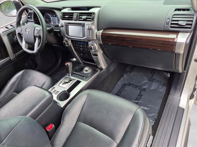 Used 2018 Toyota 4Runner Limited AWD/4WD image 23